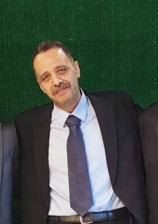 المشرف العام والإداري